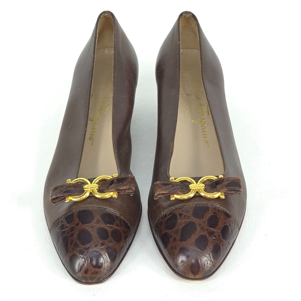 Salvatore Ferragamo Croc Embossed Leather Pumps 6B Gancini Low Kitten Heel Italy - Picture 2 of 11